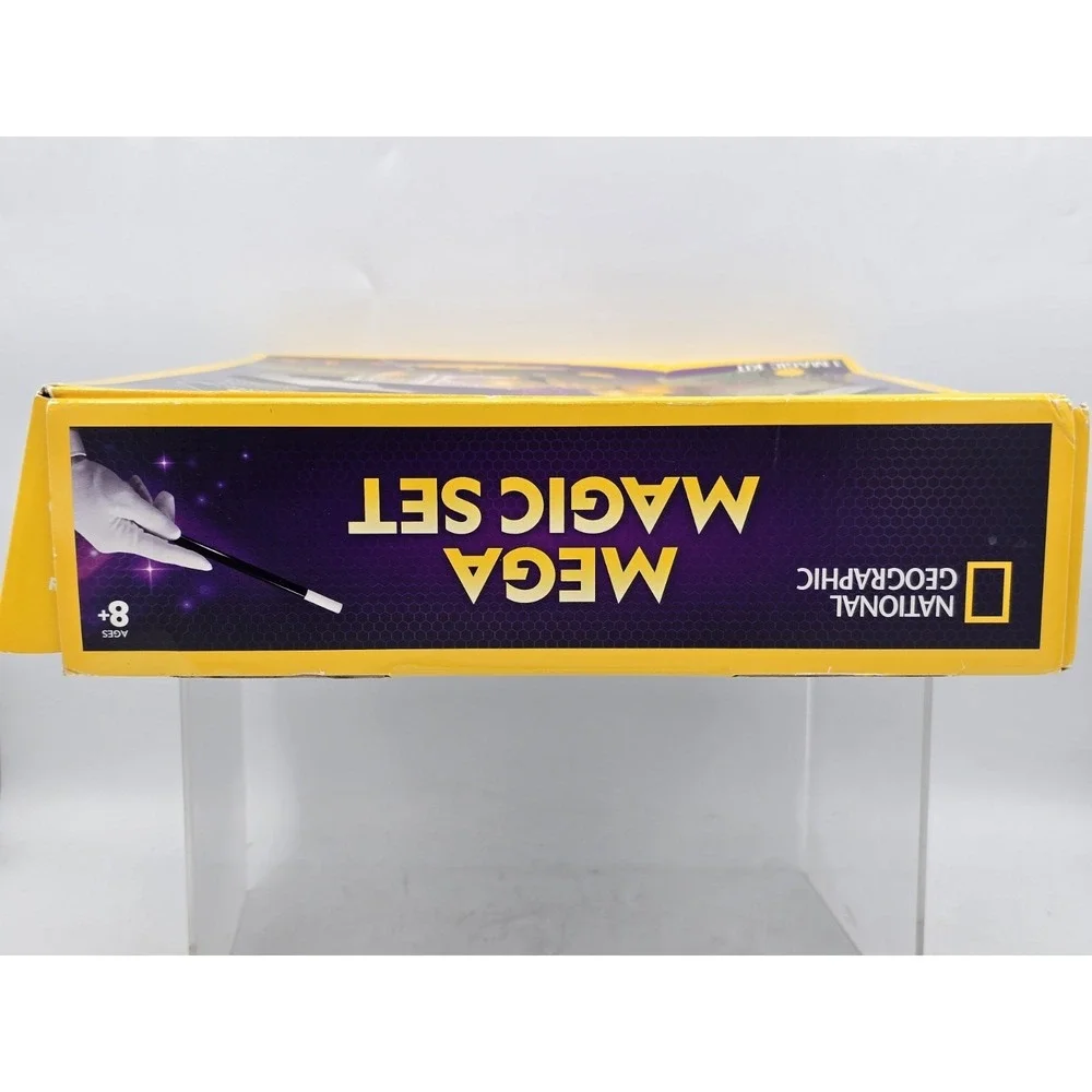 National Geographic Mega Magic Set -More Than 75 Tricks STEM - Damage Box New‎